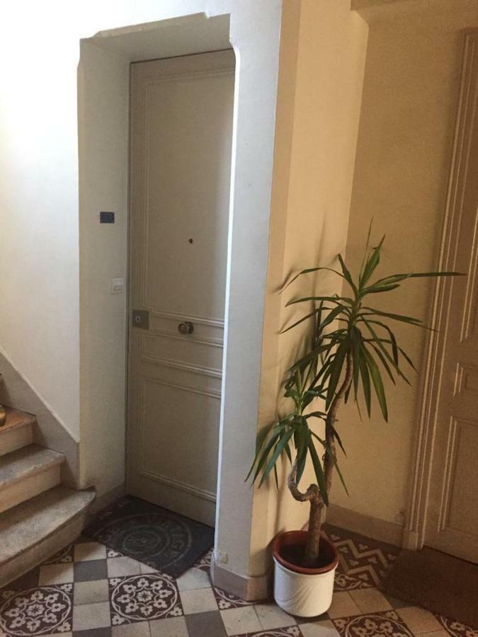 Cosy Rare 2 Bedroom Apartment Around A Private Garden Neuilly-sur-Seine Dış mekan fotoğraf